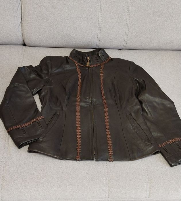 Продам коженая курткс р46