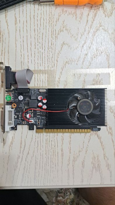 Материнская плата