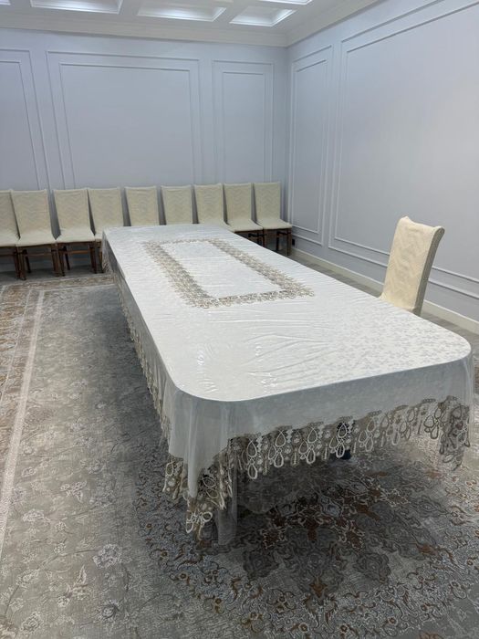 Стол и стулья 14шт