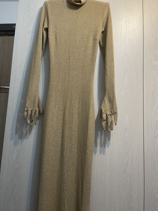 Rochie aurie de ocazie