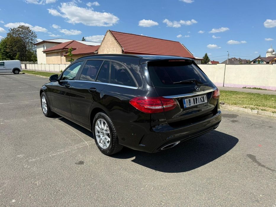 Mercedes-Benz C-Class  C 220 d