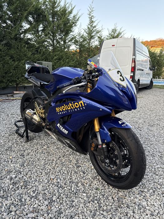 Yamaha R6 2011 , pregatita pentru circuit