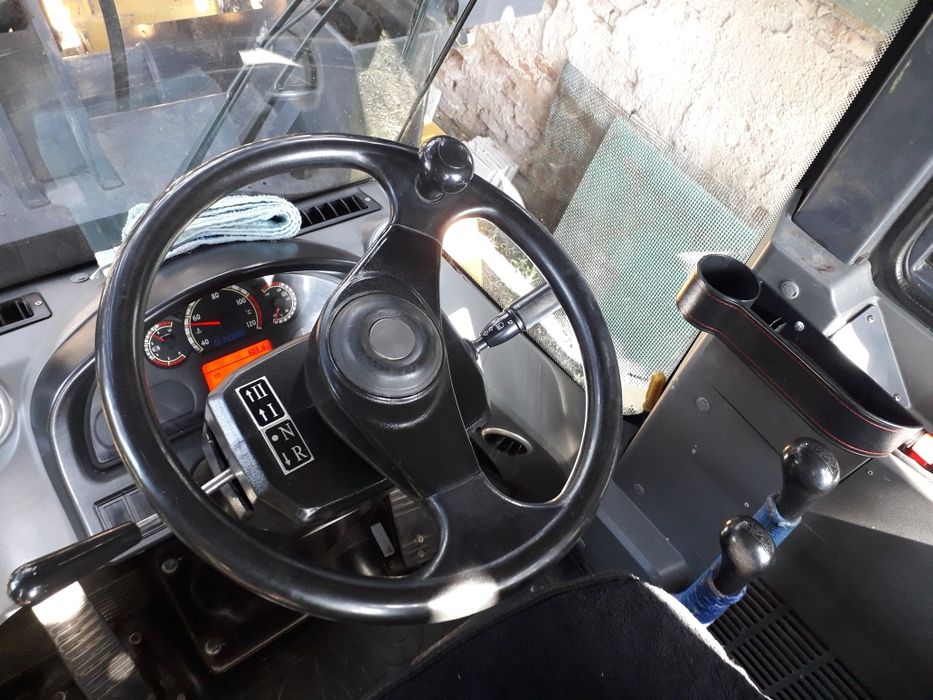 Продам фронтальный Погрузчик