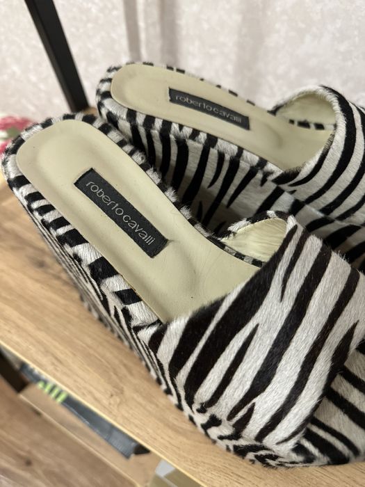 Босоножки Roberto Cavalli