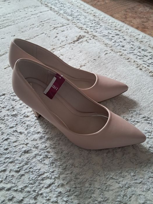 Туфли новые 40 размер