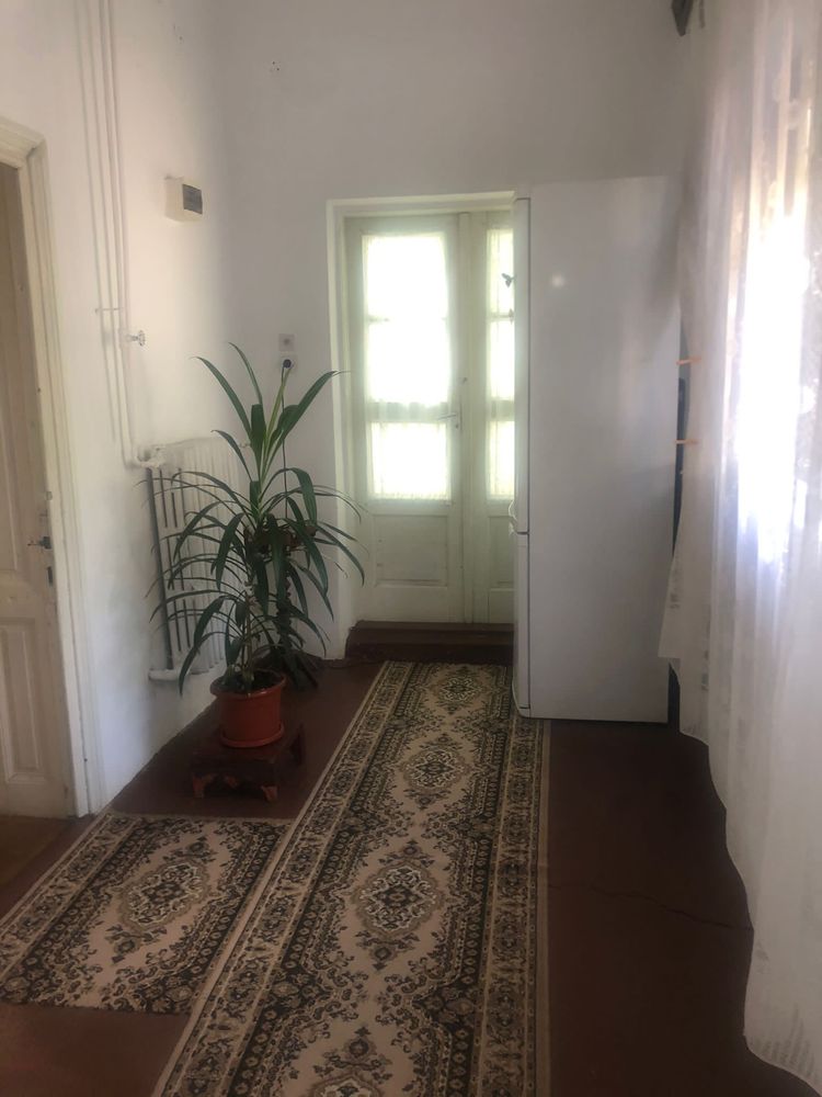 Vand Casa Cu Teren In Zona Centrala Barlad Olx Ro