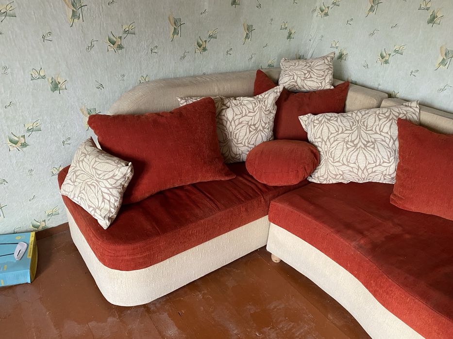 Ъглов разтегателен диван