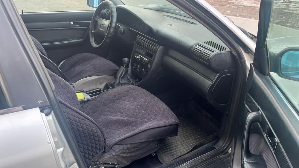 Продам Audi 100 с4