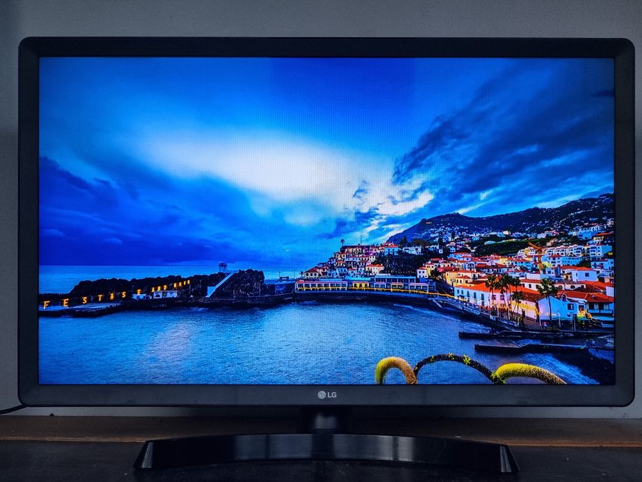 SMART Телевизор / LG - 28" - FULLHD , HDR10 , YouTube , Netflix