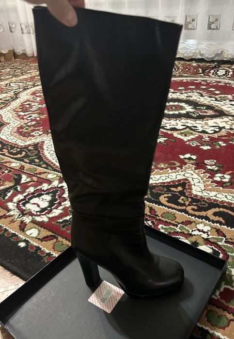 Продам женские сапоги европейки