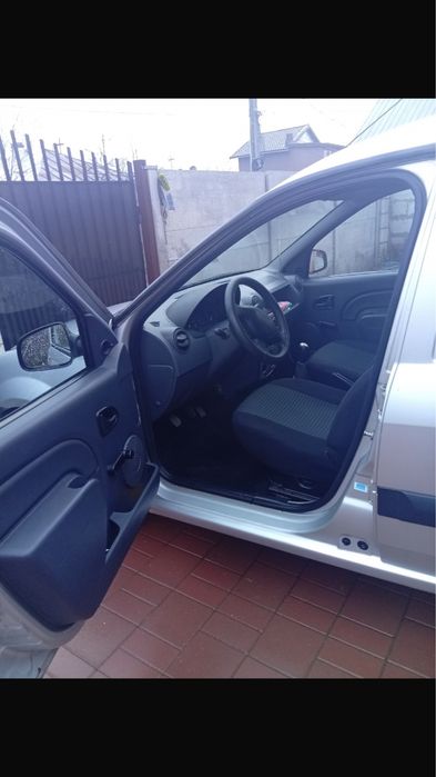 Logan Van 1.5    2009