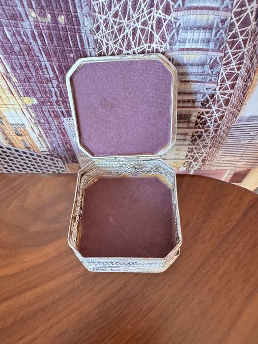 Шкатулки для мелочей