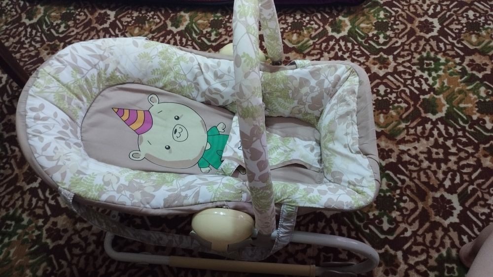 Продаётся детский шезлонг