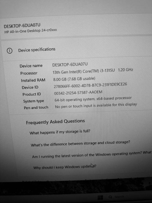 Calculator All in one HP ssd 512 8gb ram i3