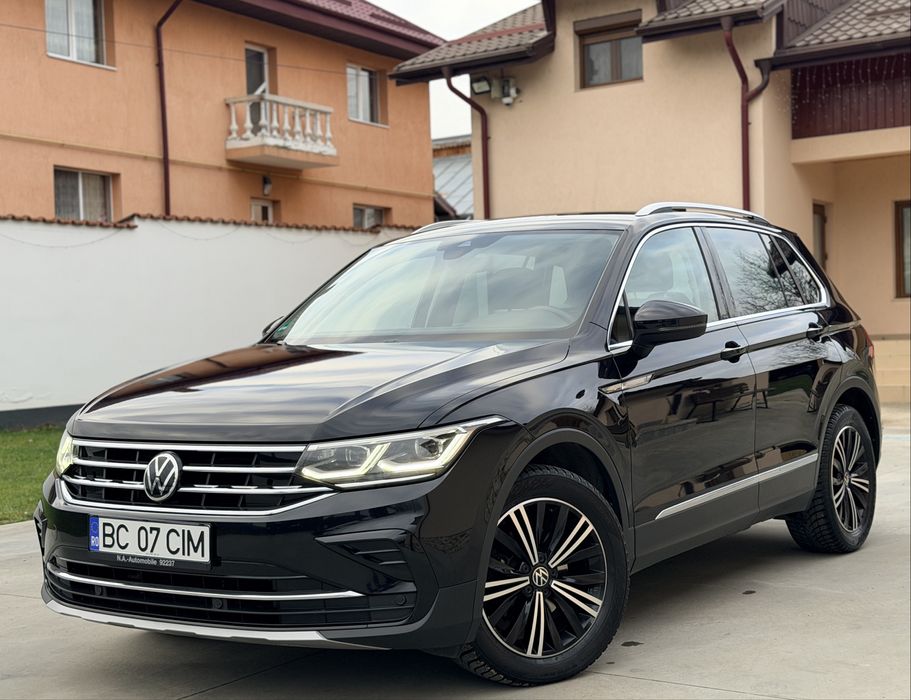 Volkswagen Tiguan 2.0D /  Style DSG / ACC / Euro 6 Lane assist LED