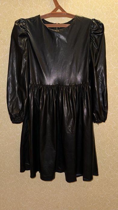 Продаю платье