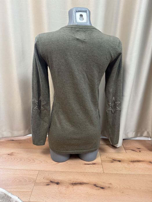 Дамски жилетки, различни модели, цветове и размери