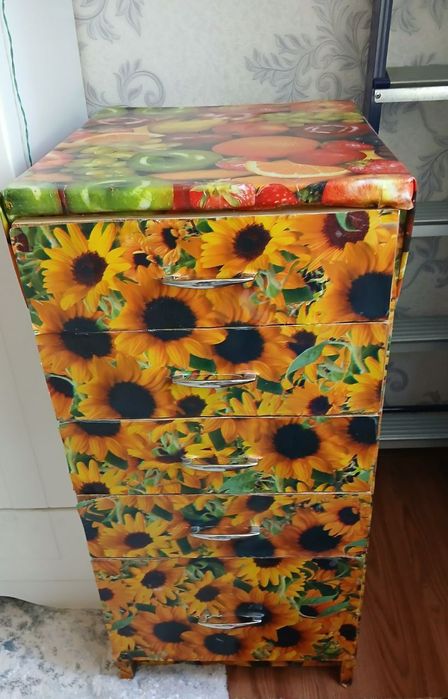 Камоды  2 ШТУКИ Срочно  .НЕ ДОРОГО