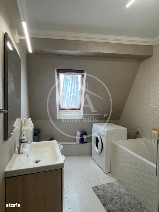 Apartament de închiriat cu 4 camere în zona centrală, Oradea