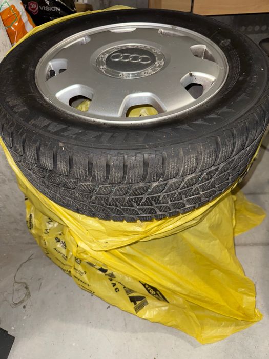 4 броя зимни гуми Bridgestone с джанти