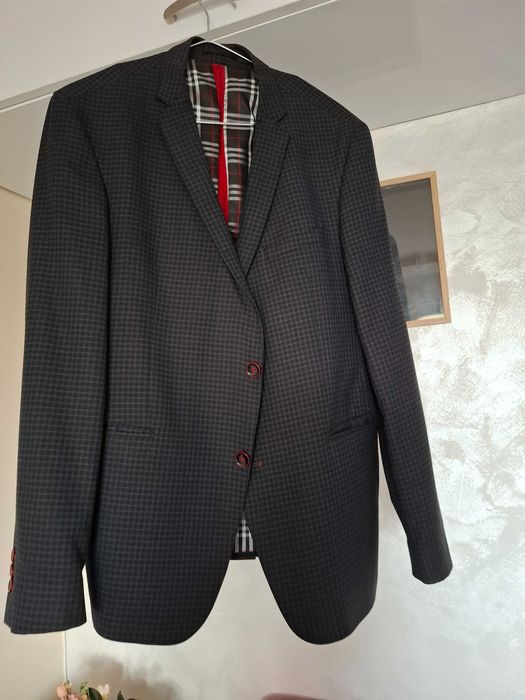 Мъжко сако на Теодор