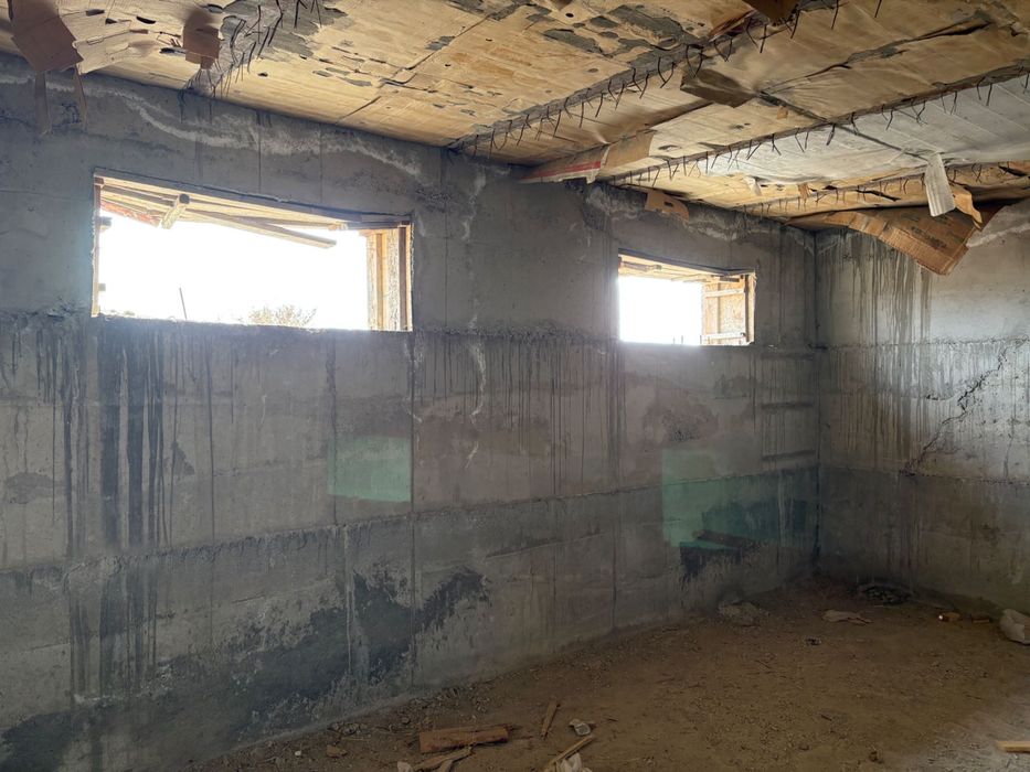 Продается недостроенный дом