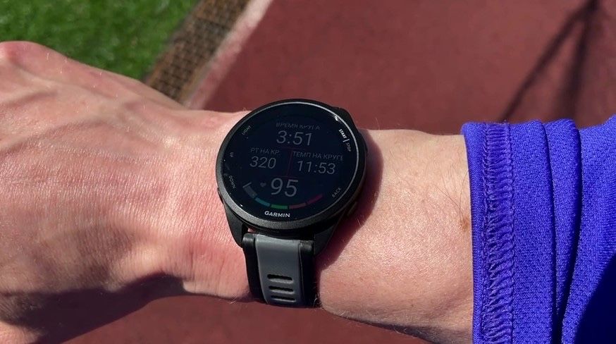 Garmin Forerunner 165