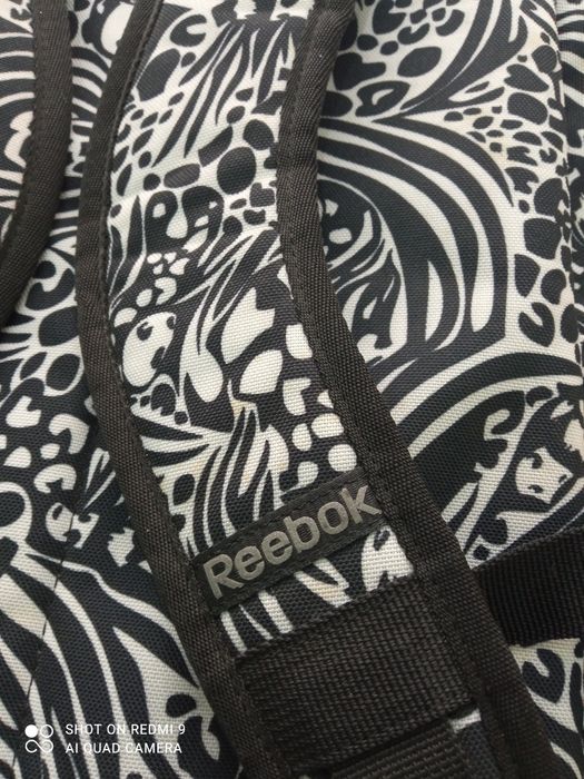 RUCSAC REEBOK original.Nou ,cu etichetă!