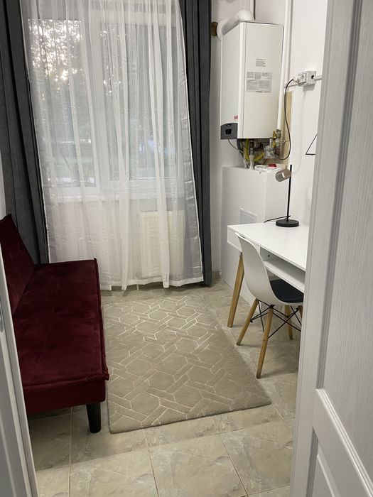 Inchiriez apartament doua camere in zona centrala