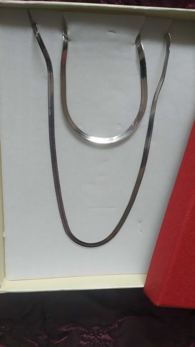 Дамски, сребърен комплект-гривна и ланец  В кутия
