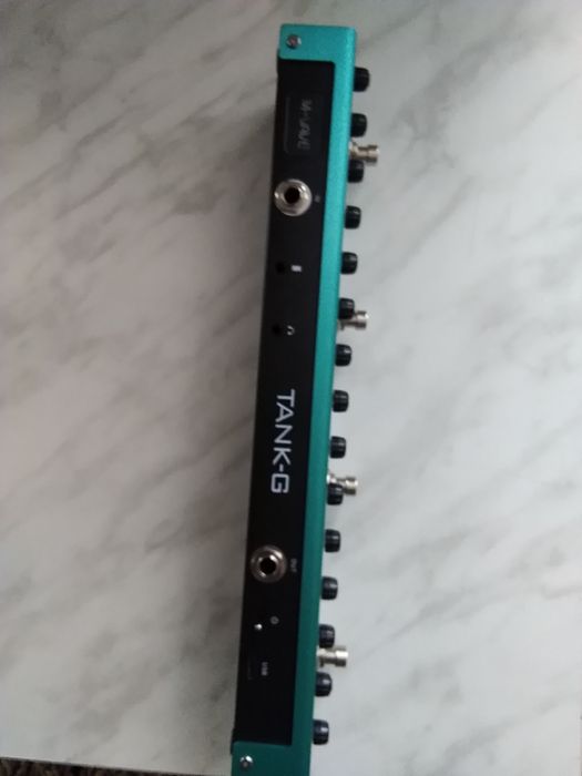 Продам педаль мультиэфектов