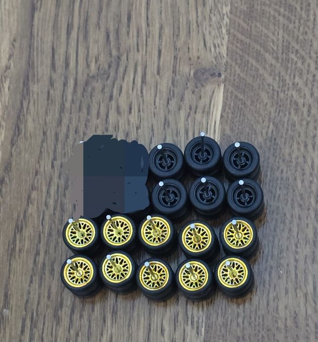 Roți 1/64 pentru machete