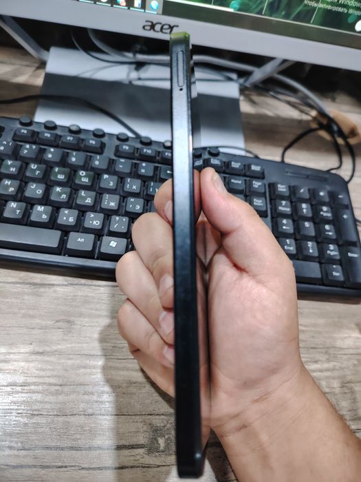 Xiomi Redmi 12  telfon qilsela buladi