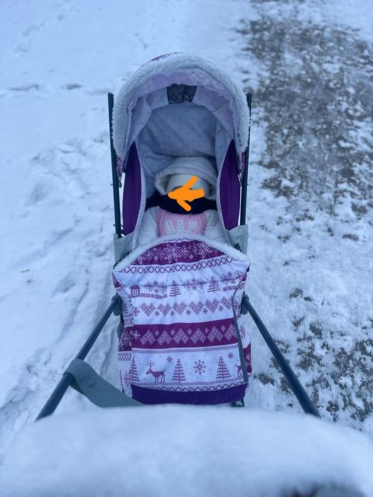 Продам санки-коляску с колесиками.