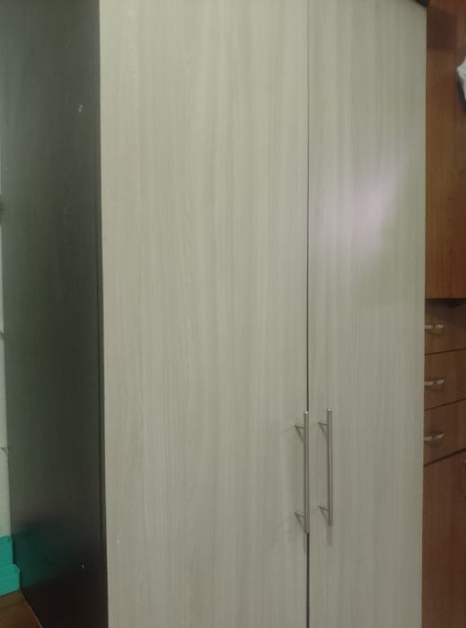 Продам шкаф в идеальном состоянии