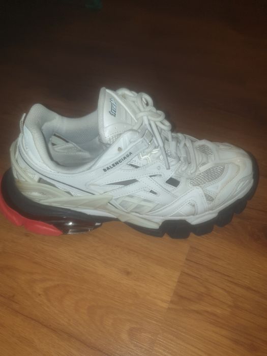 Продам баленсиага трак 2