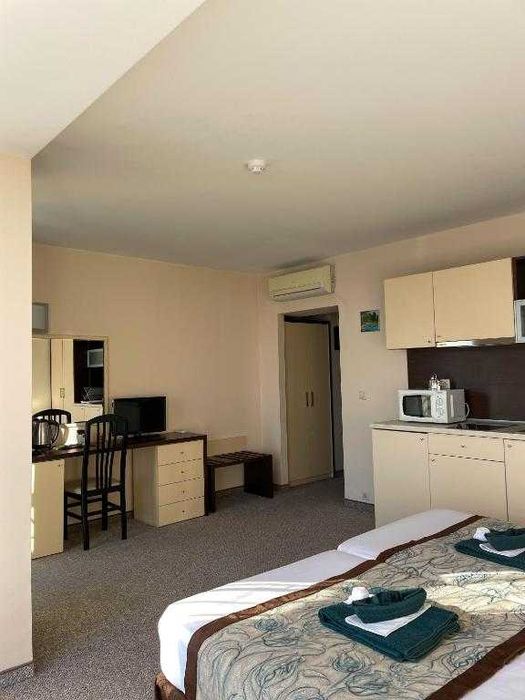 Продава се Едностаен апартамент в к.к. Златни пясъци - 32 кв.м за 1036 €/кв.м - Снимка #3