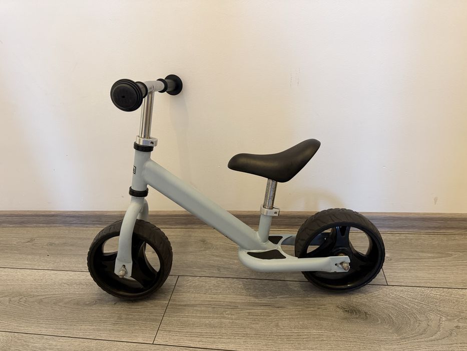Bicicleta fara pedale copii