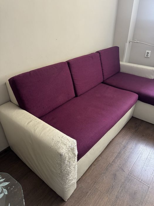 Подарявам диван