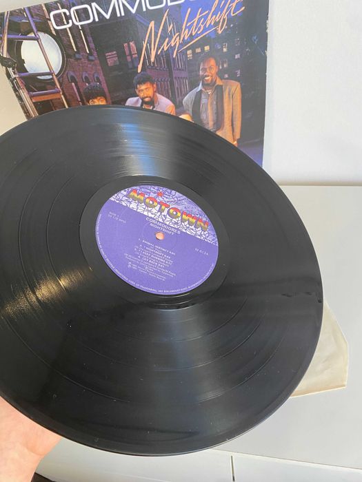 Commodores – Nightshift (1985) – 1 LP