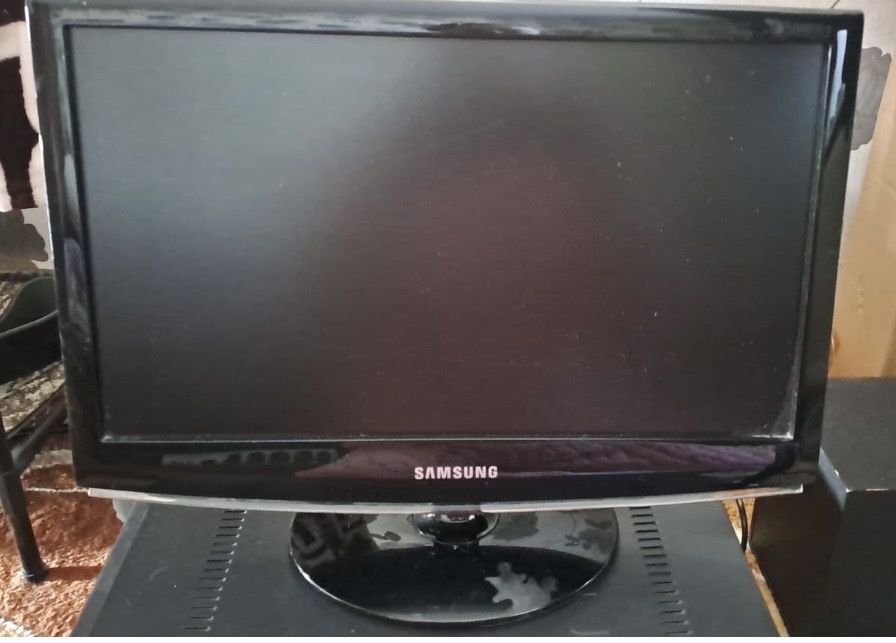 Монитор samsung