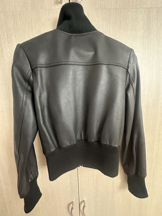 Бомбер кожаный, бренд Gestuz