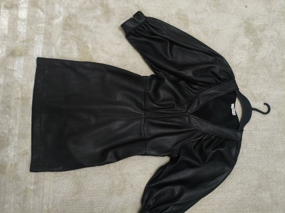 Платье женское кожаное