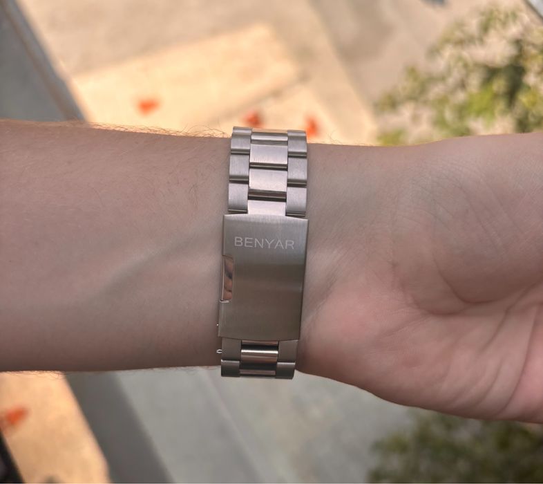 Чисто Нов Мъжки Часовник Benyar Chronograph