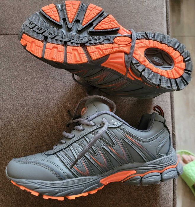 Дамски маратонки BONA