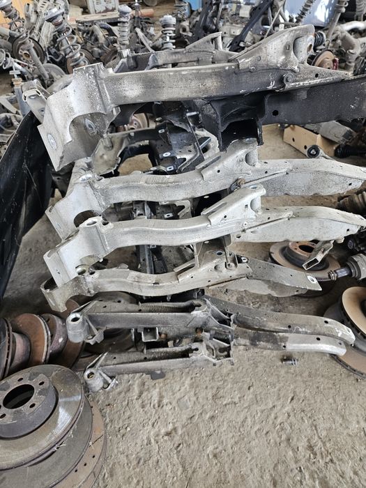 Преден мост предни мостове бмв bmw e90 e91 e92 e93 f10 f11 ф10 ф11 f30