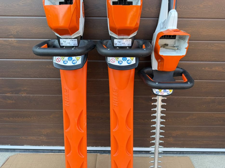Stihl foarfeca de tuns gard viu pe acumulator
