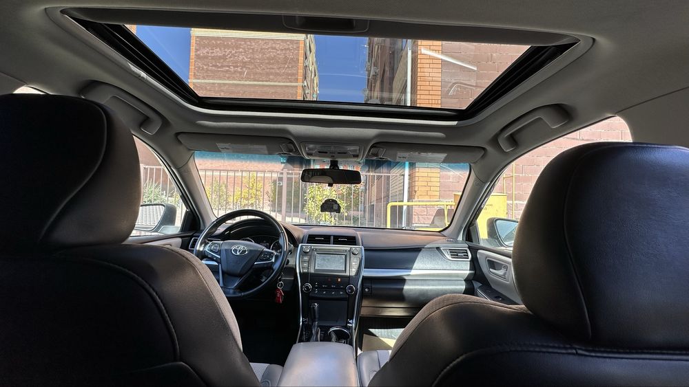 Toyota Camry 55 2016