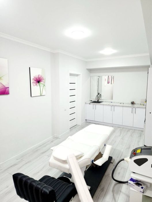 Продаётся нежилое помещения