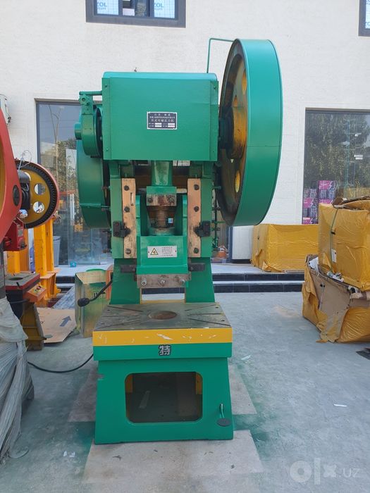 Priss 100 tonalik xitoyda ishlap chiqarilgan